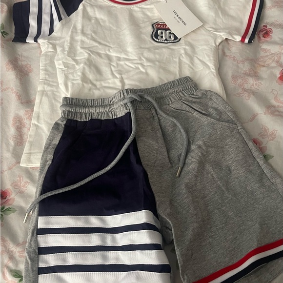 Designer inspired boys sets - Picture 2 of 5